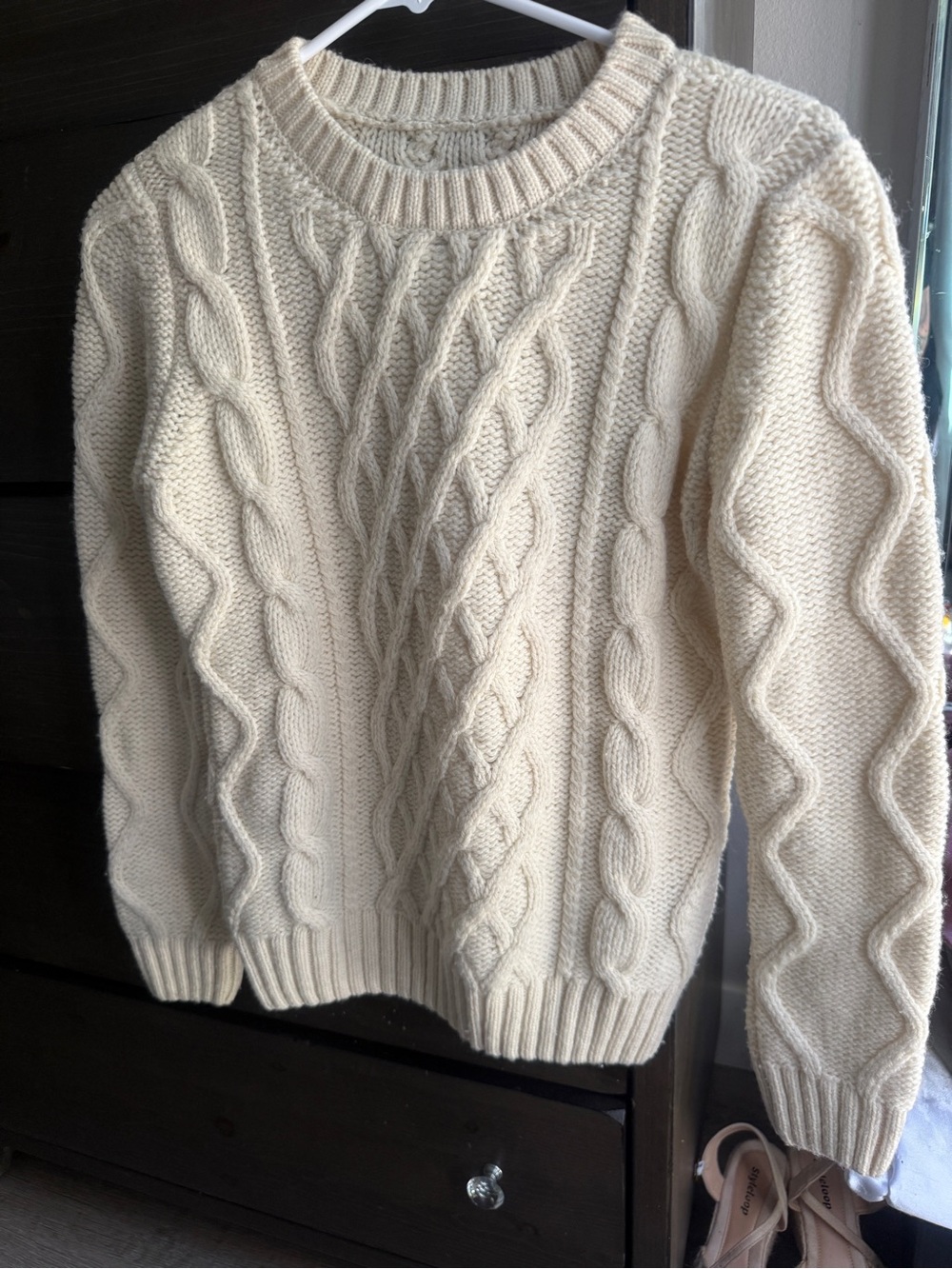100% WOOL Boast Cream Cable-Knit Crewneck Sweater - Women - Picture 3 of 5